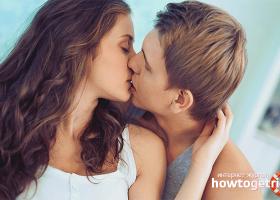 How to kiss on the lips correctly using different types of kisses: French, Italian, without tongue, passionately?